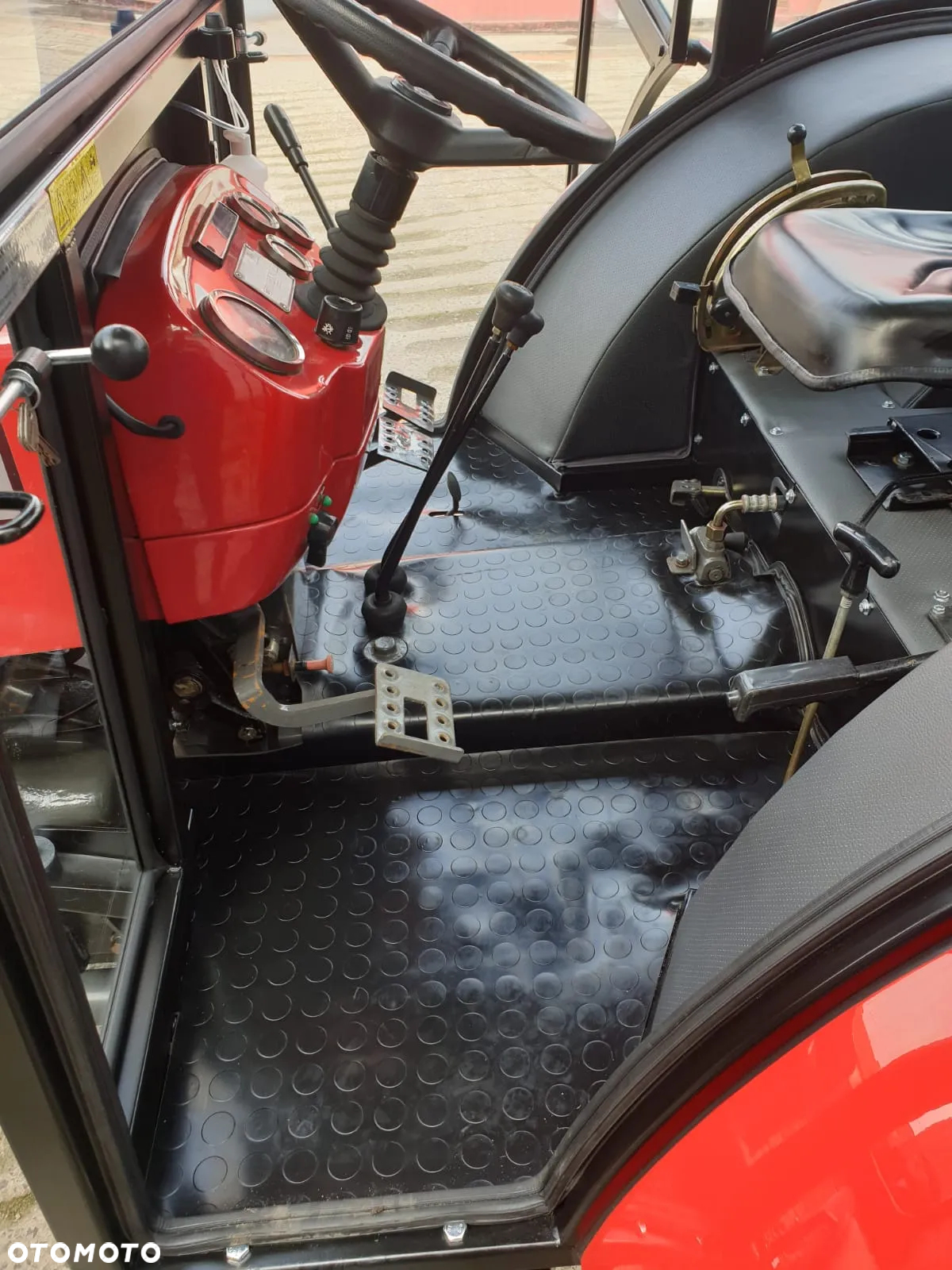 Massey Ferguson MF360 turbo 4WD - 17