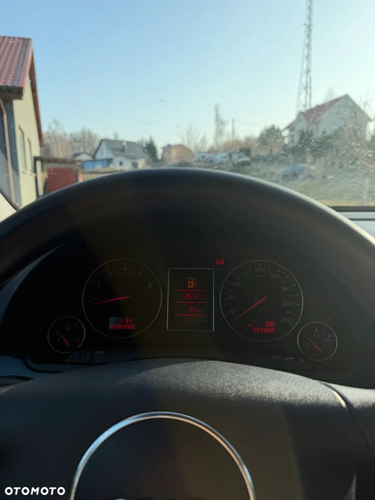 Audi A4 Limousine 2 - 8