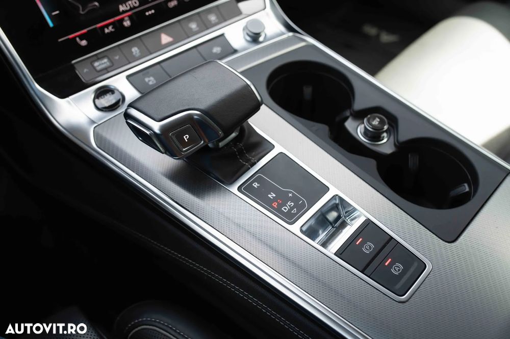 Audi A6 50 TFSI e quattro S tronic design - 30