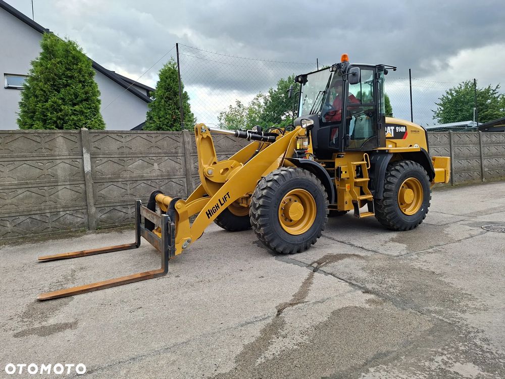Caterpillar CAT 914 M - 15
