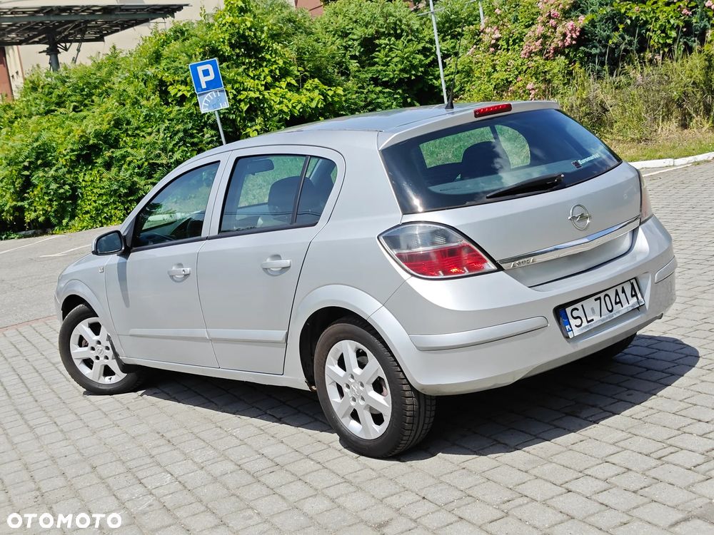 Opel Astra 1.6 Cosmo - 2