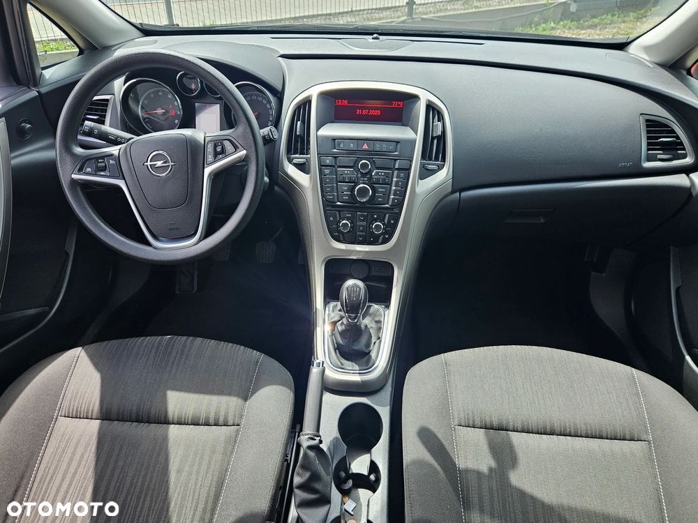 Opel Astra 1.4 Sports Tourer 150 Jahre - 12