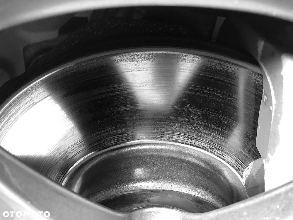 Mercedes-Benz GLC 220 d 4-Matic - 32