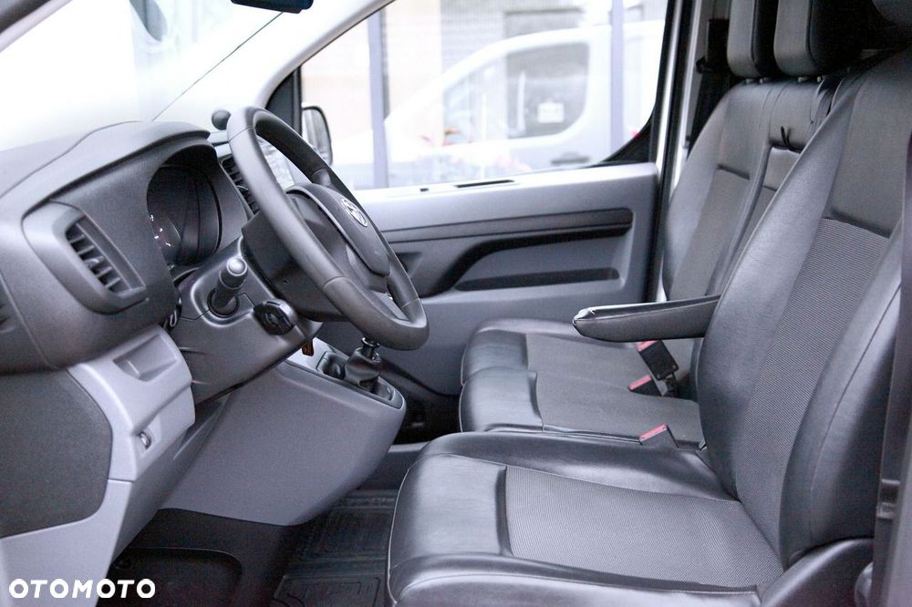 Toyota ProAce - 16