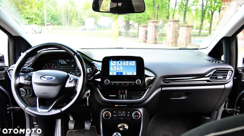 Ford Fiesta - 7