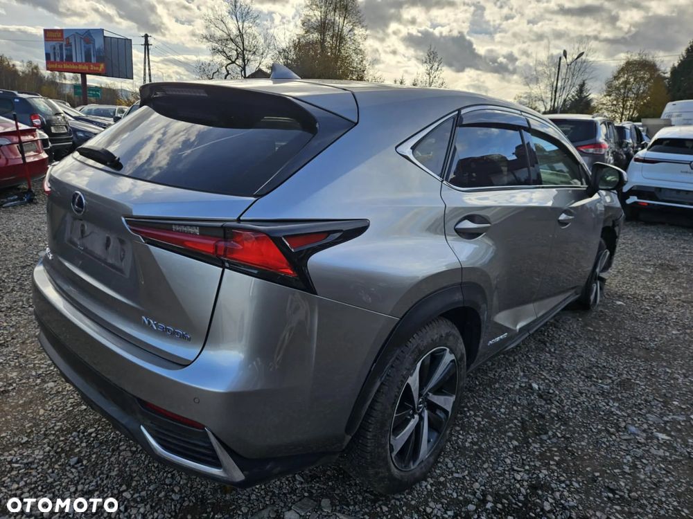Lexus NX 300h Prestige AWD - 7