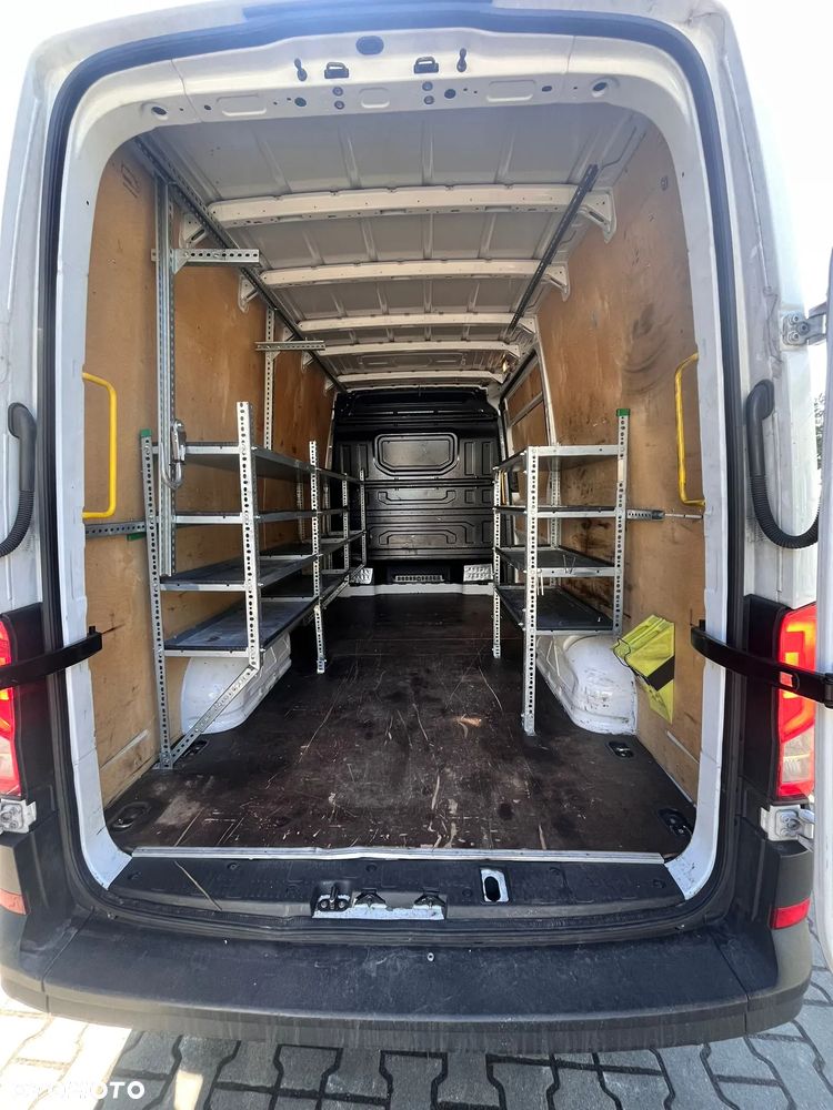 Volkswagen CRAFTER - 11