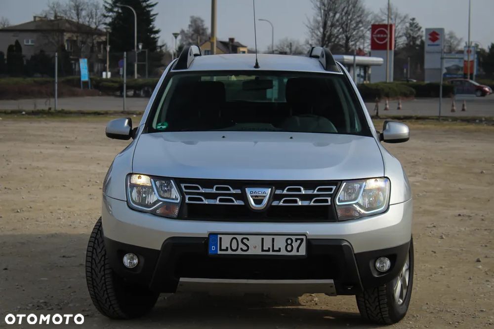 Dacia Duster 1.6 16V 105 4x2 Essentiel - 3