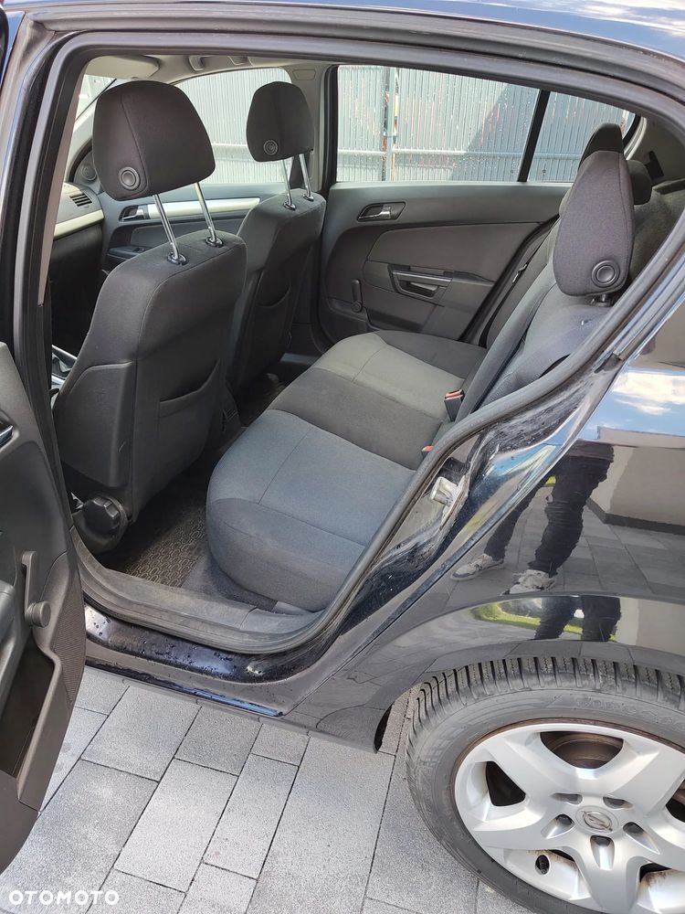 Opel Astra 1.4 Enjoy - 8