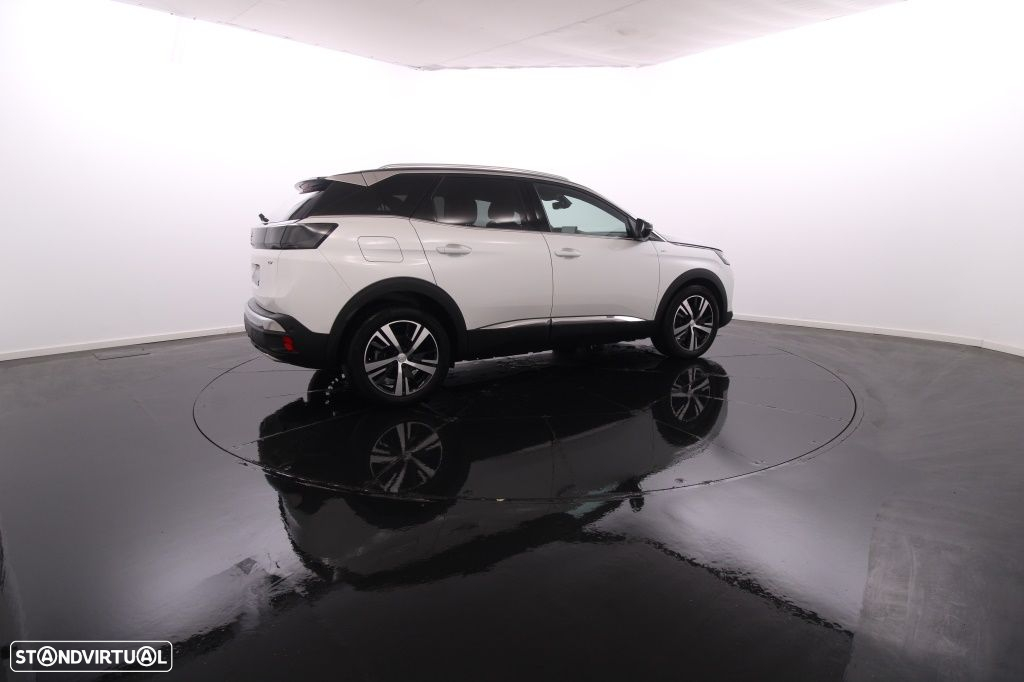 Peugeot 3008 1.5 BlueHDi GT EAT8 - 8