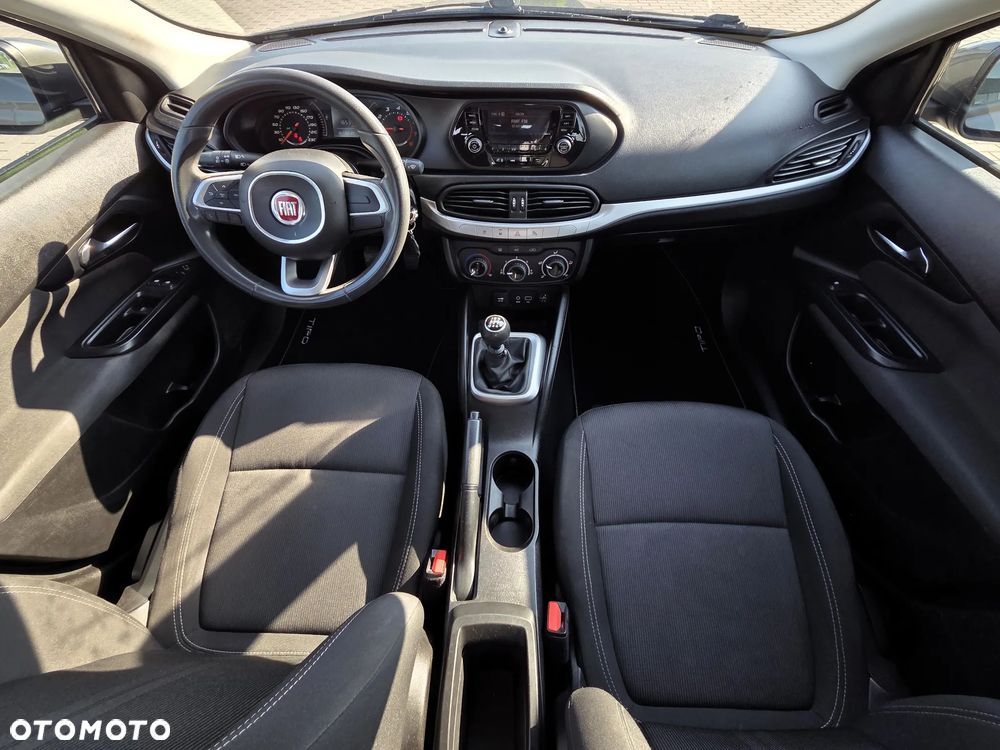 Fiat Tipo 1.4 16v Easy - 13