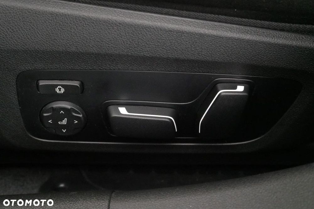 BMW Seria 3 - 40