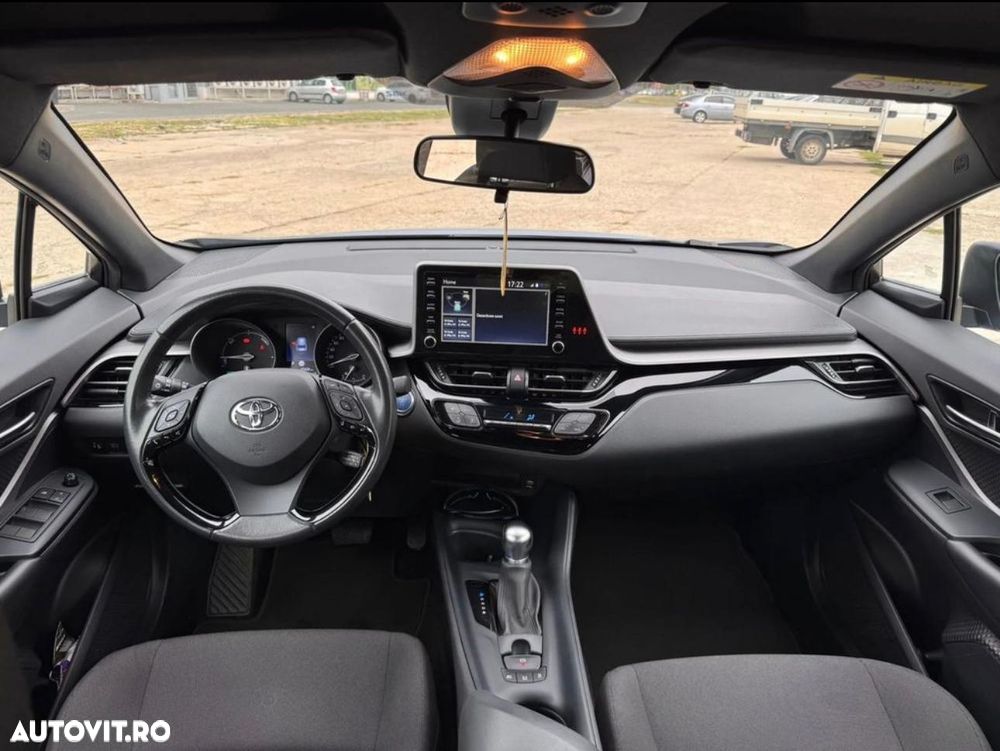 Toyota C-HR 1.2 Turbo 4x2 CVT C-enter - 6