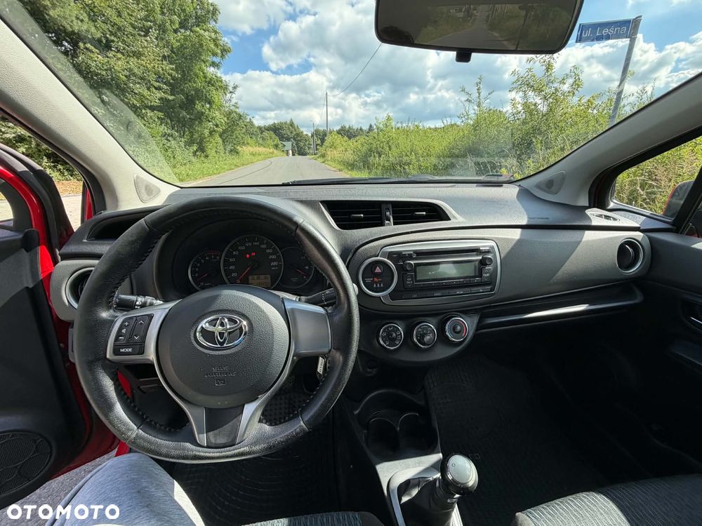 Toyota Yaris 1.33 Terra - 11