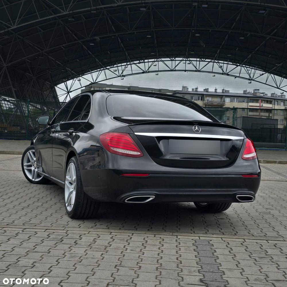 Mercedes-Benz Klasa E 220 d 9G-TRONIC AMG Line - 11