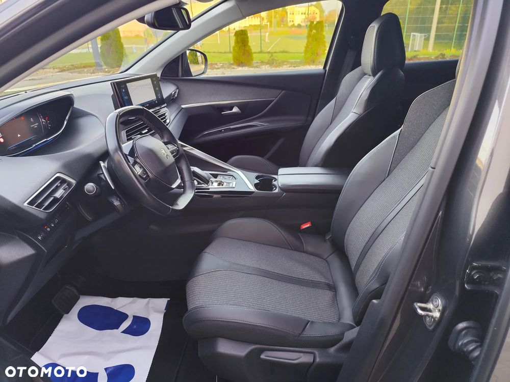 Peugeot 3008 - 24