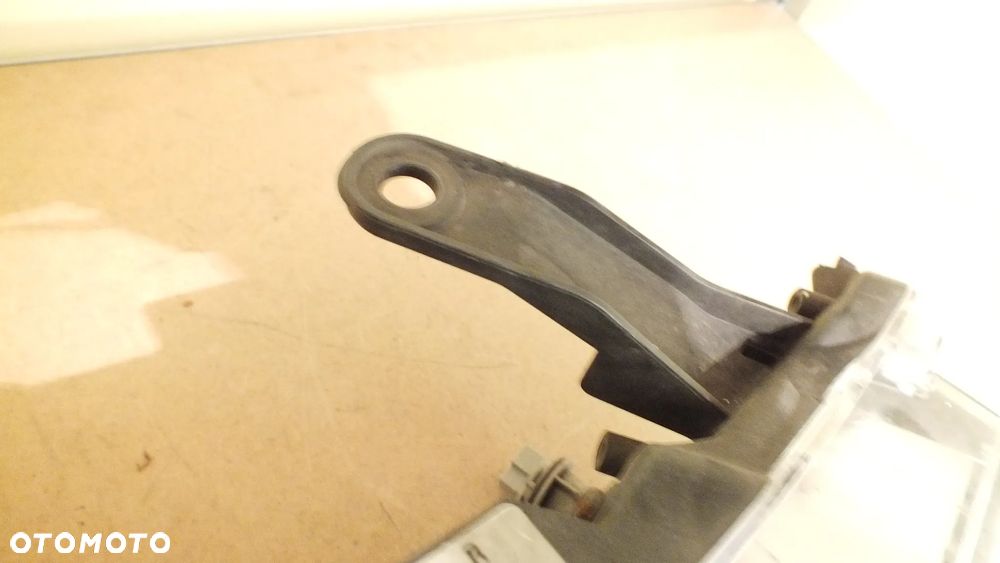 Lampa przednia prawa Toyota Corolla E16 Lift Fulled - 4