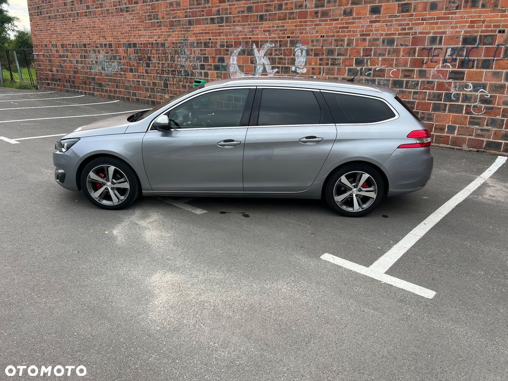 Peugeot 308 1.6 BlueHDi Allure S&S - 10