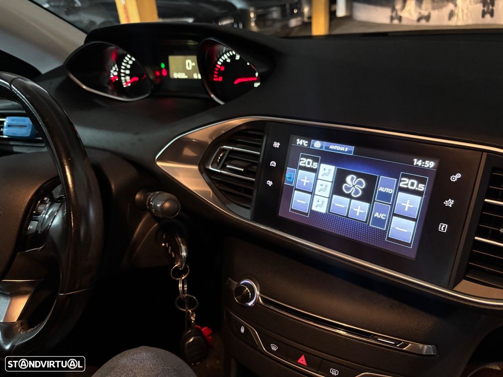 Peugeot 308 SW BlueHDi 120 Stop & Start Style - 10