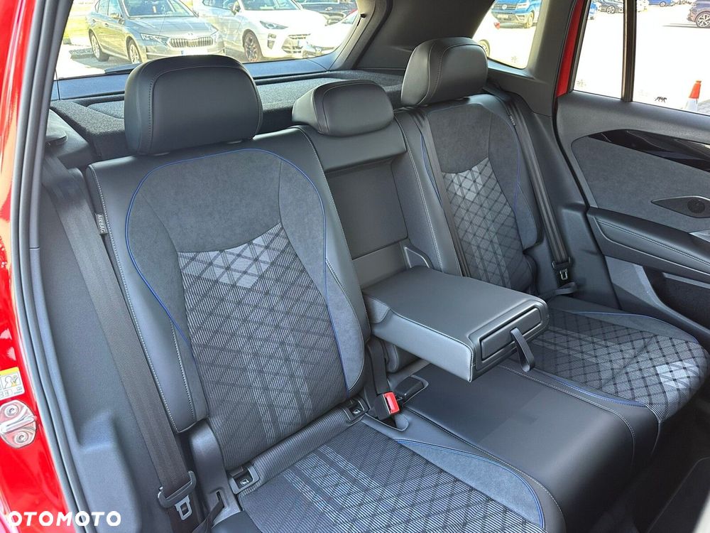 Volkswagen Tiguan - 18