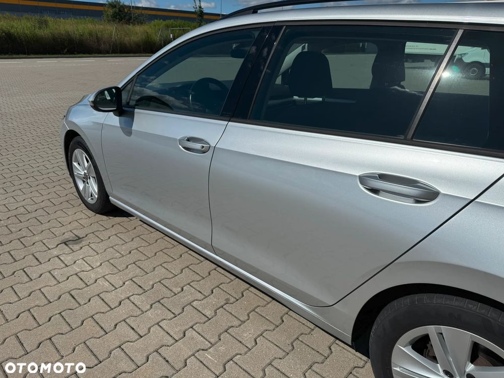 Volkswagen Golf - 28
