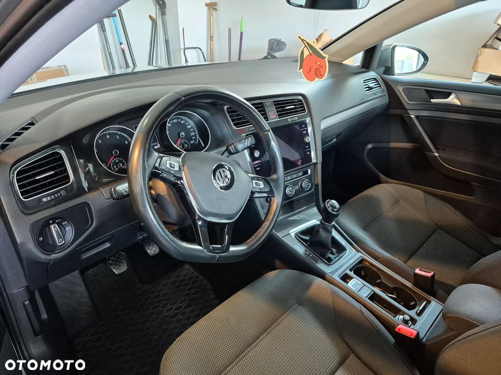 Volkswagen Golf 1.0 TSI BMT Comfortline - 7
