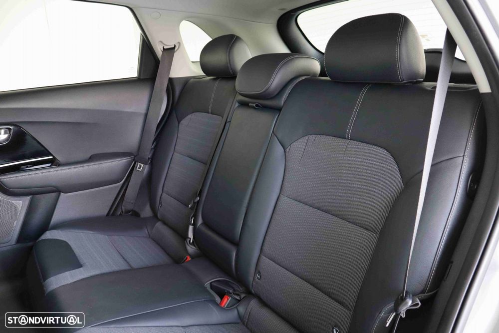 Kia Niro 1.6 GDi HEV - 47