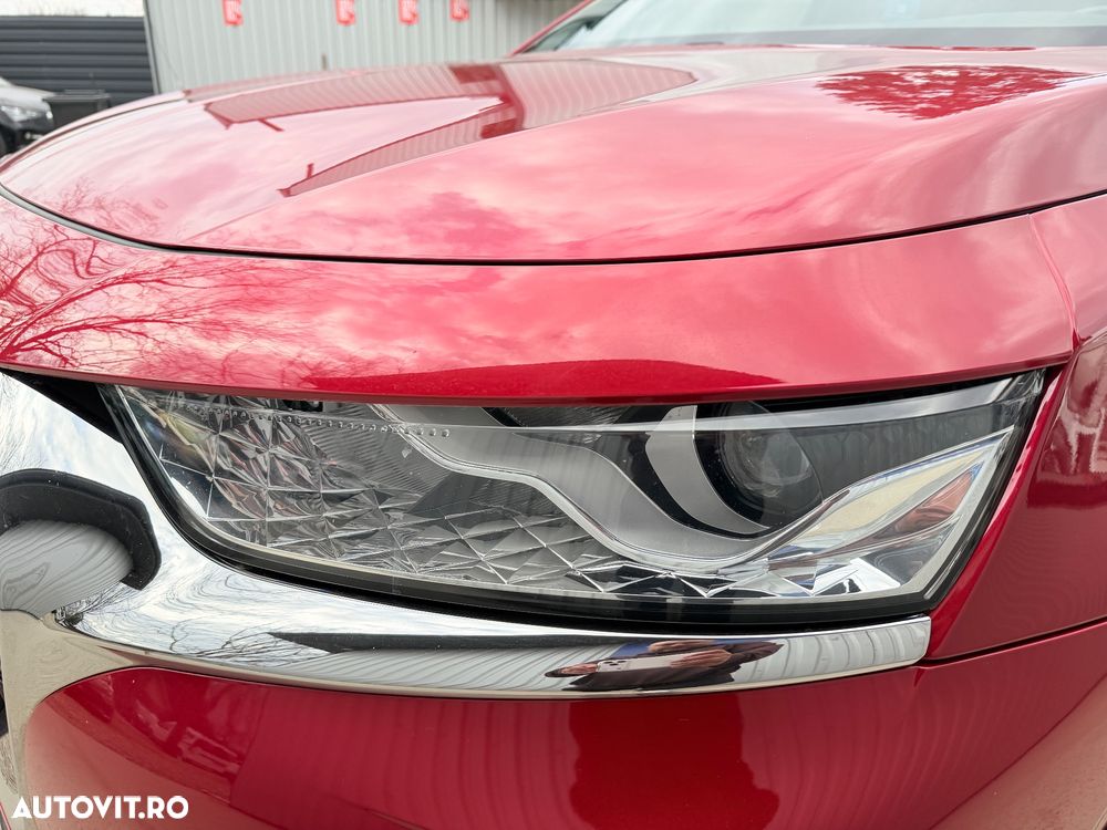 DS Automobiles DS 7 Crossback - 32