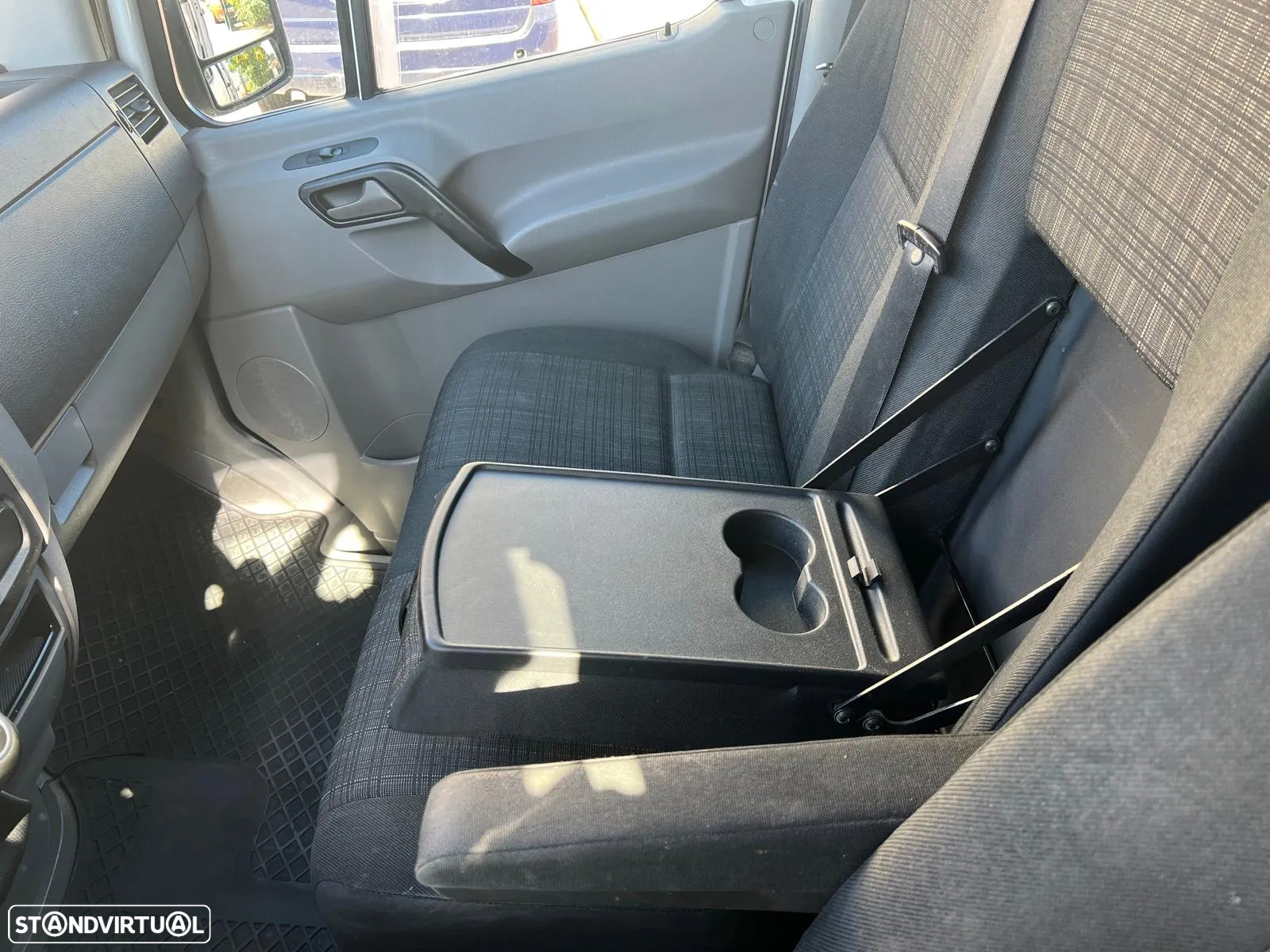 Mercedes-Benz Sprinter - 21