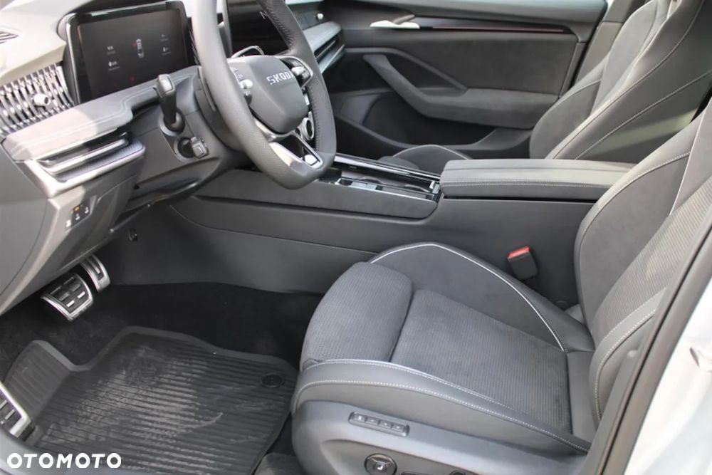 Skoda Superb 1.5 TSI Plug-in Hybrid Sportline DSG - 3