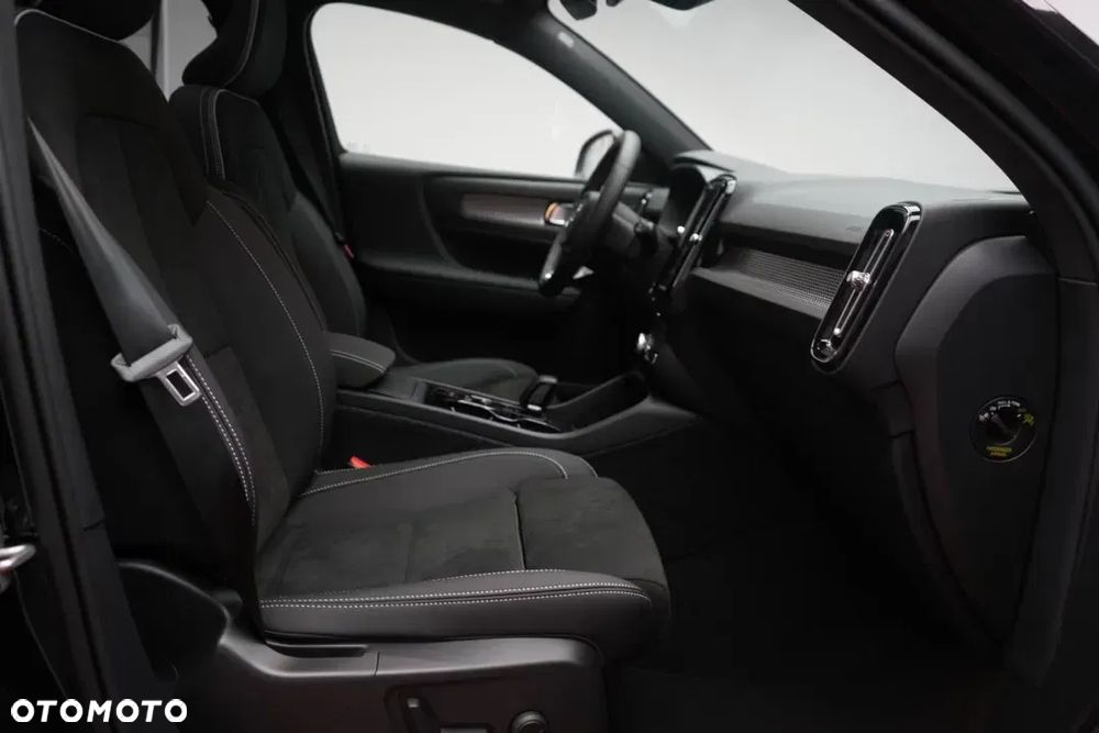 Volvo XC 40 B3 Core - 12