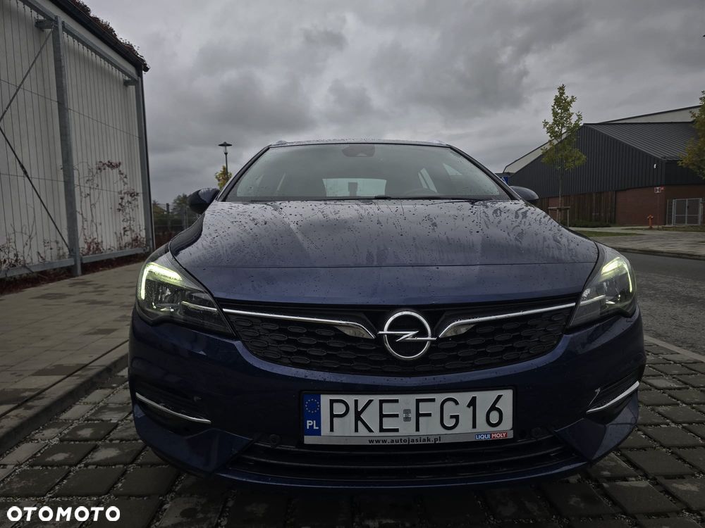 Opel Astra 2021 photo 4