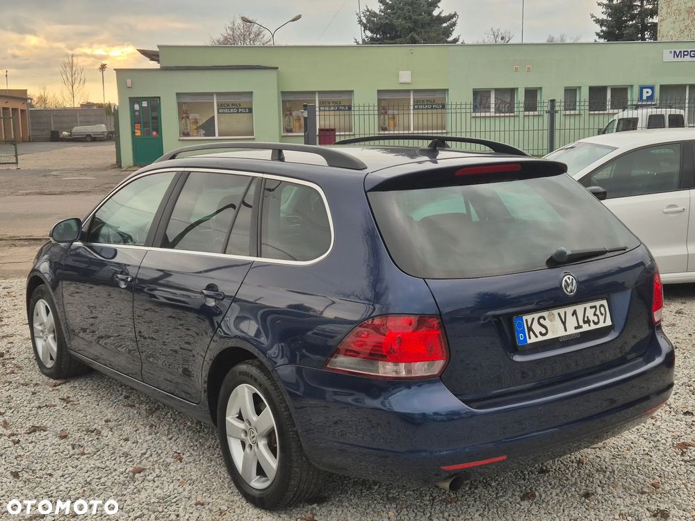 Volkswagen Golf 1.6 TDI DPF Comfortline - 8