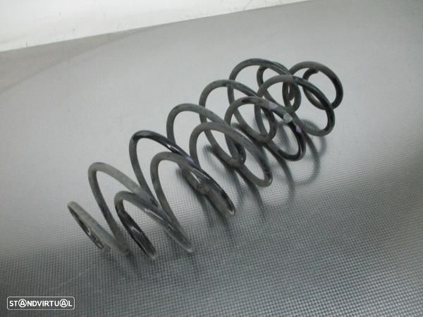 Mola Suspensao Tras Citroen C3 Iii (Sx) - 2