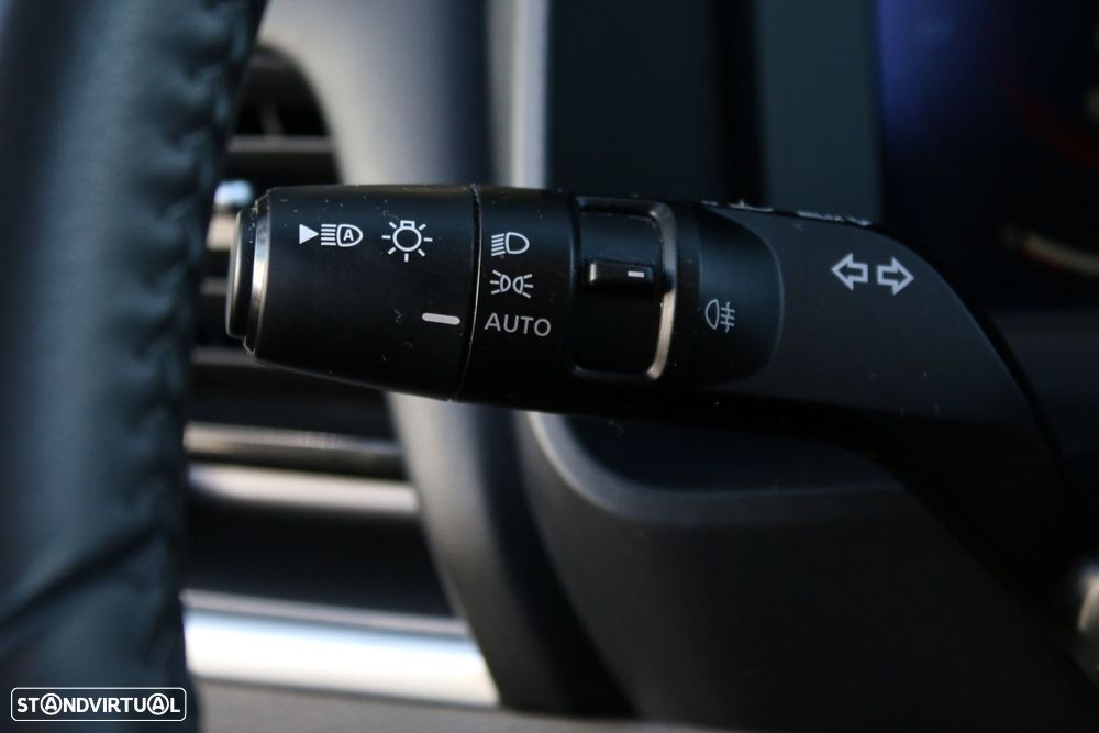 Nissan X-Trail 1.5 e-Power N-Connecta 7L e-4force - 37