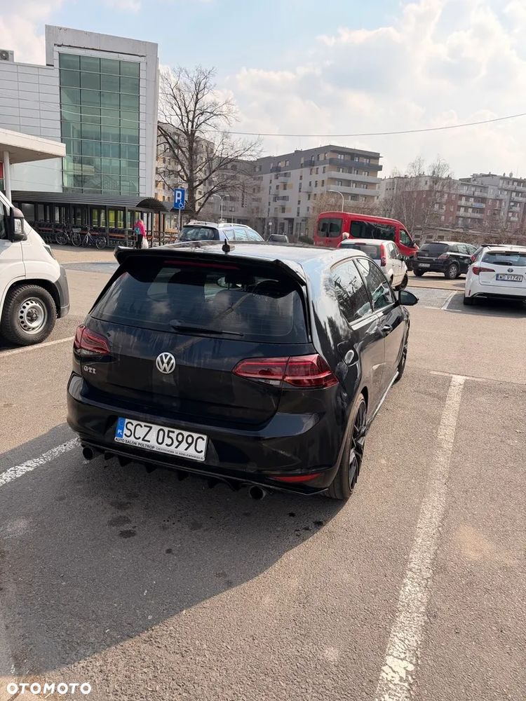 Volkswagen Golf GTI BlueMotion Technology DSG - 3