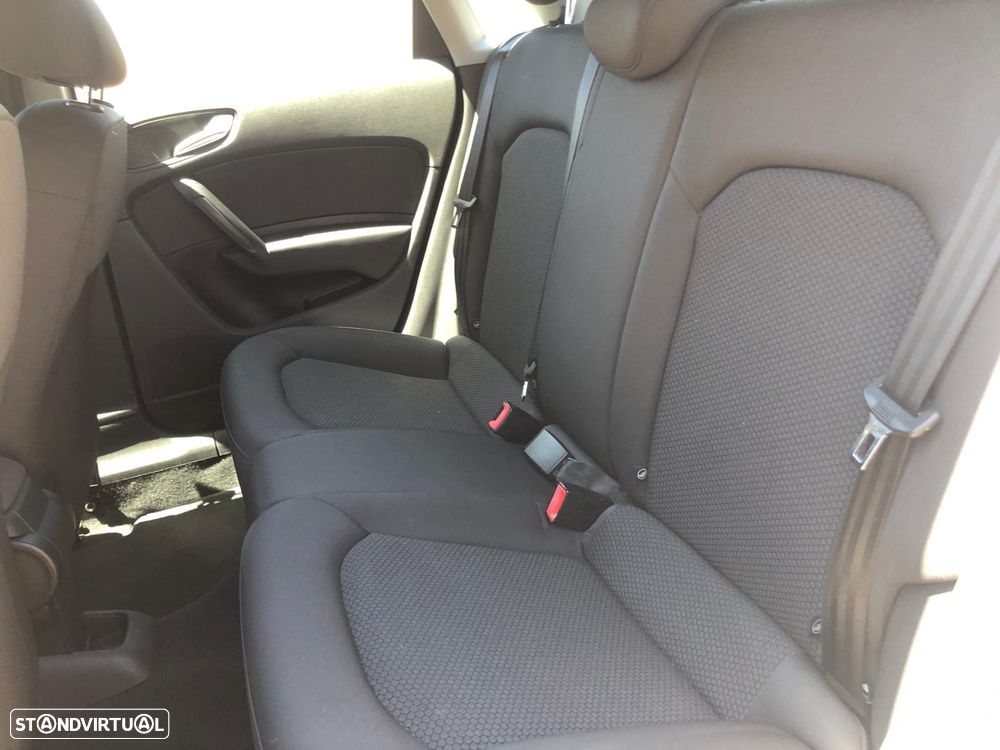 Audi A1 Sportback 1.6 TDI Advance - 7