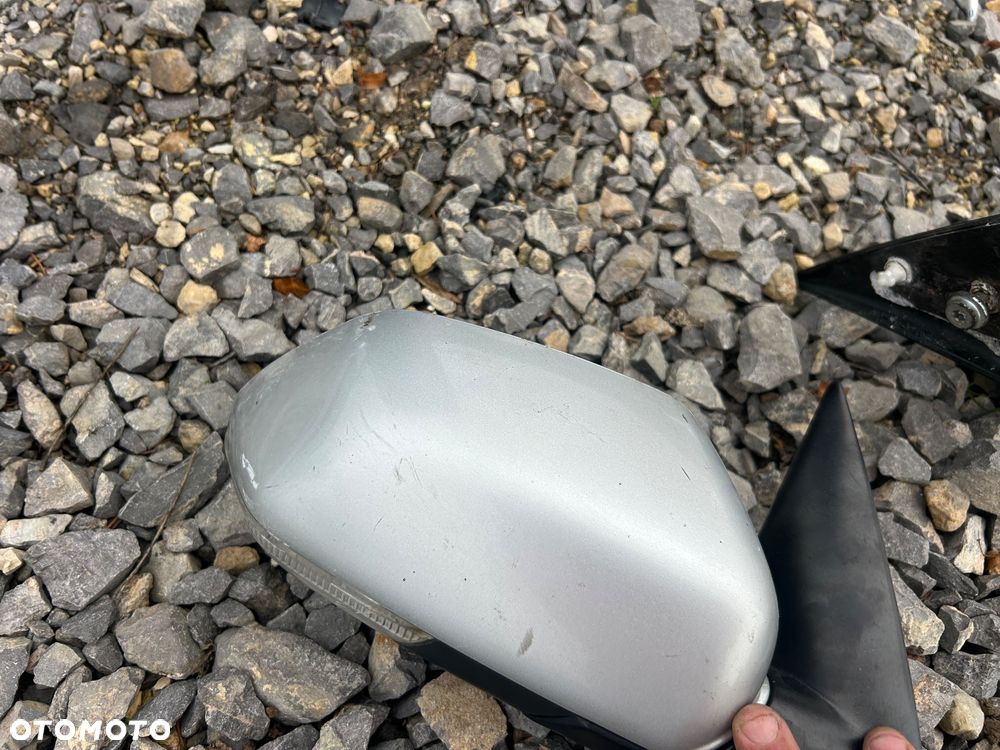 KL Lusterko Lewe Prawe Skoda Octavia II 7 PIN Eu Srebrne - 3