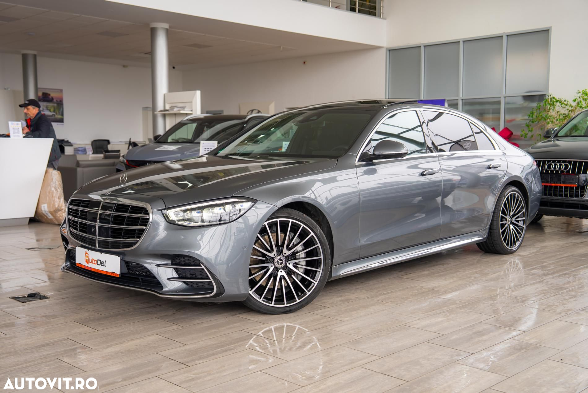 Mercedes-Benz S 400 d 4MATIC Long Aut - 2