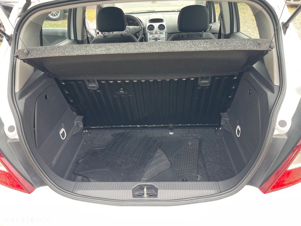 Opel Corsa 1.2 16V Enjoy - 14