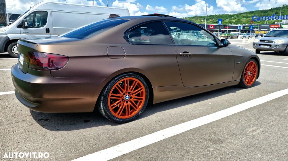 BMW Seria 3 320d DPF Aut. - 5