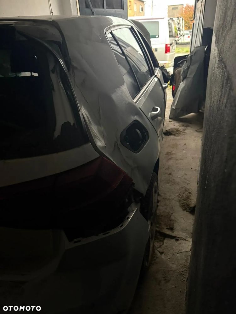 Volkswagen Golf R 4Motion (BlueMotion Technology) DSG - 5