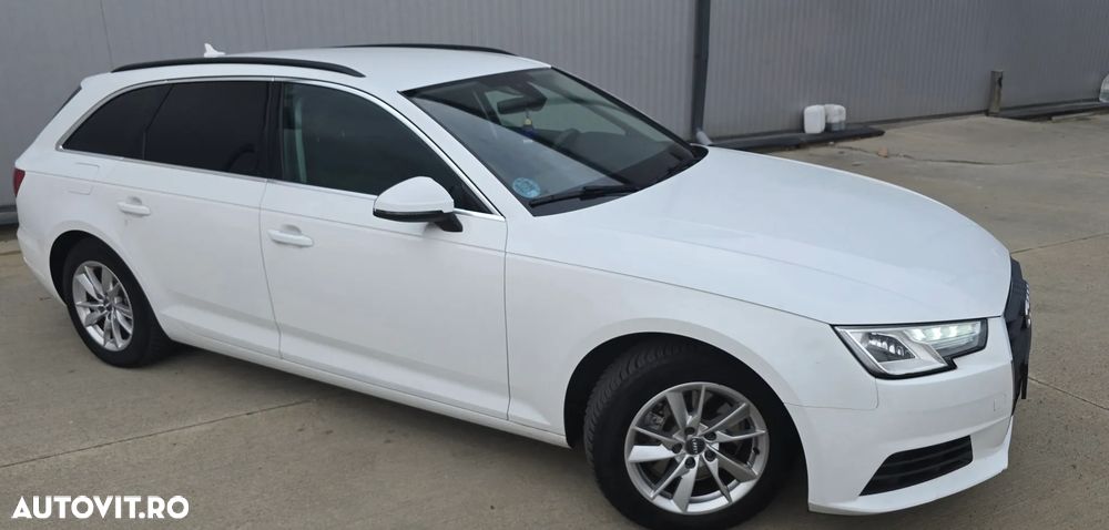 Audi A4 Limuzina - 2
