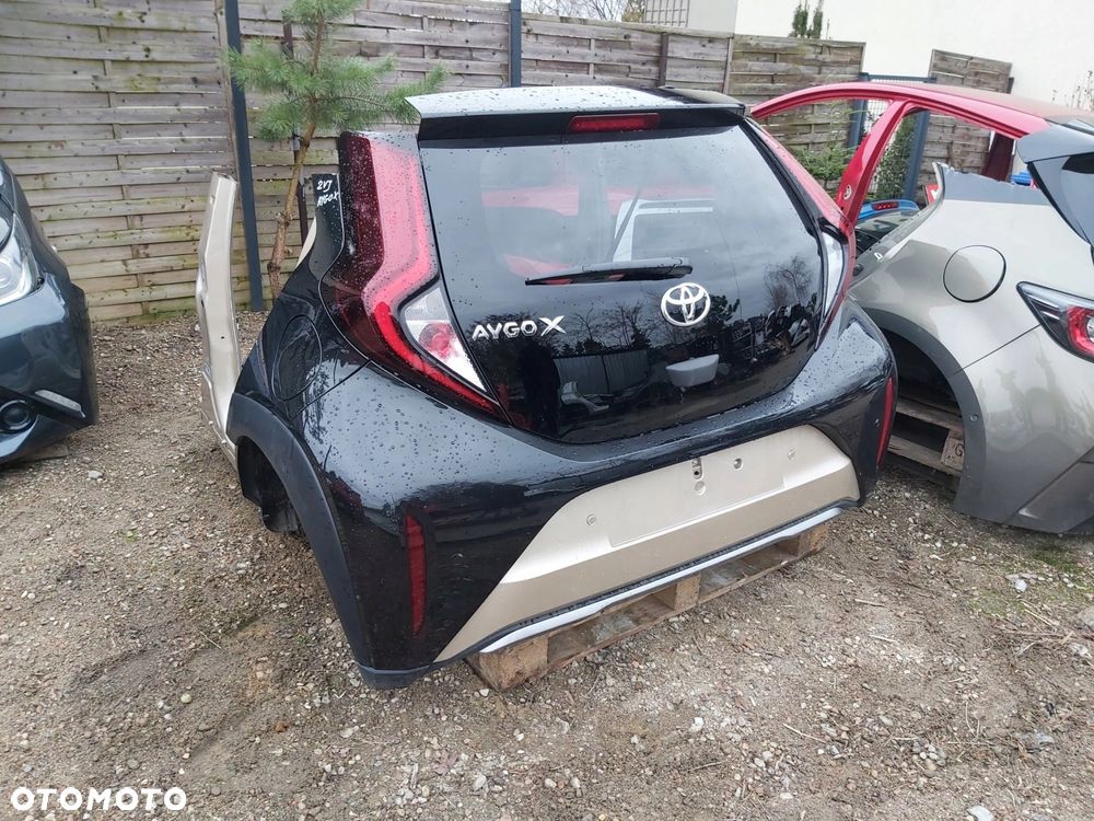 Toyota AYGO II wydech tłumik końcowy - 7