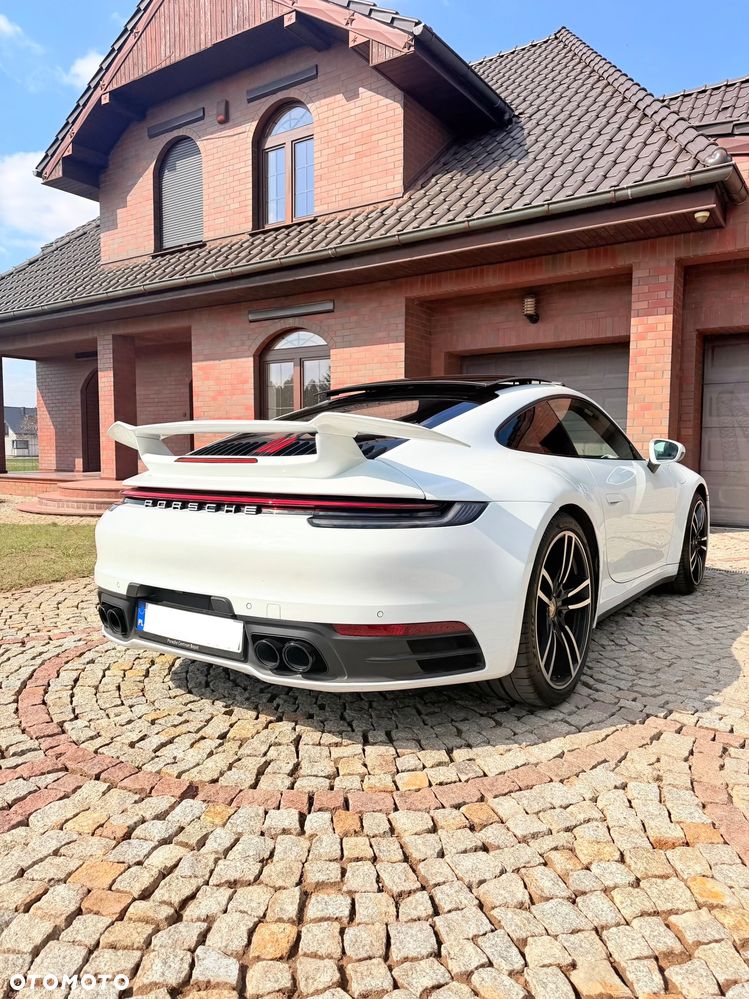 Porsche 911 Carrera S - 5