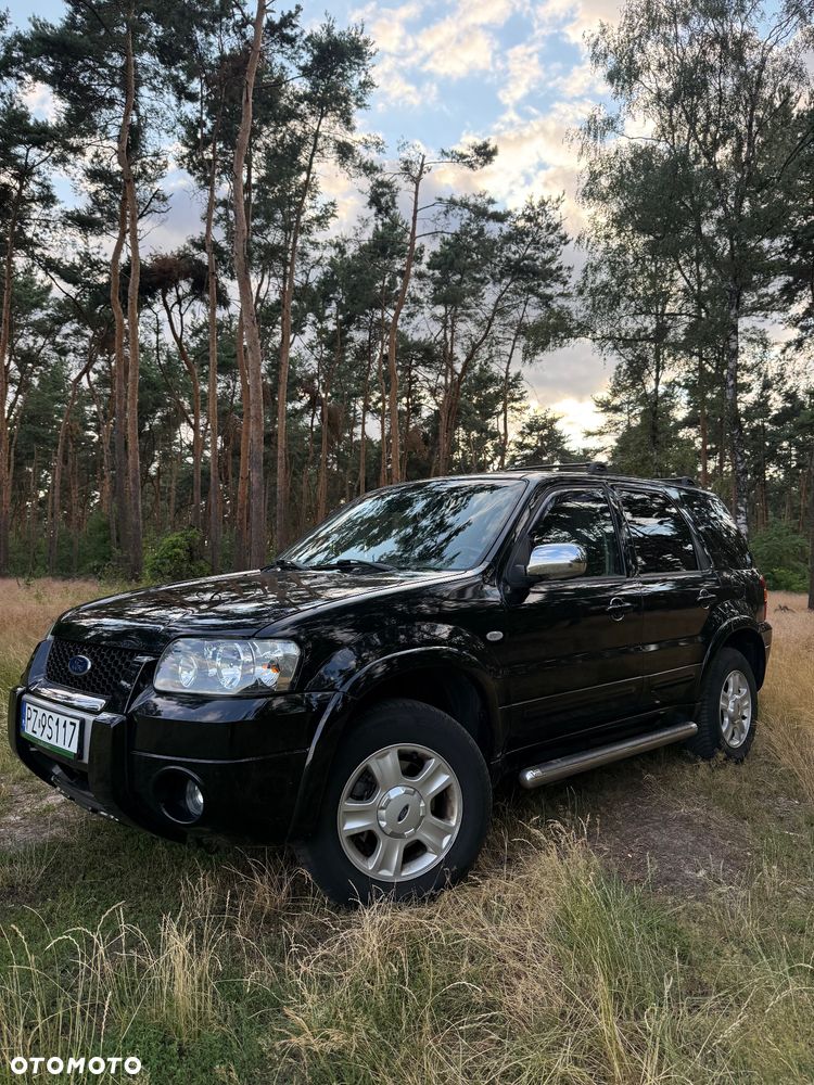Ford Maverick 3.0 V6 Limited - 6