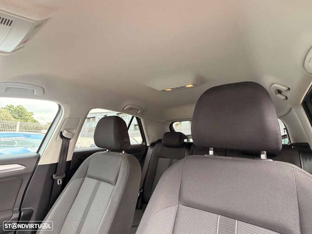 VW T-Roc 1.0 TSI Life - 36