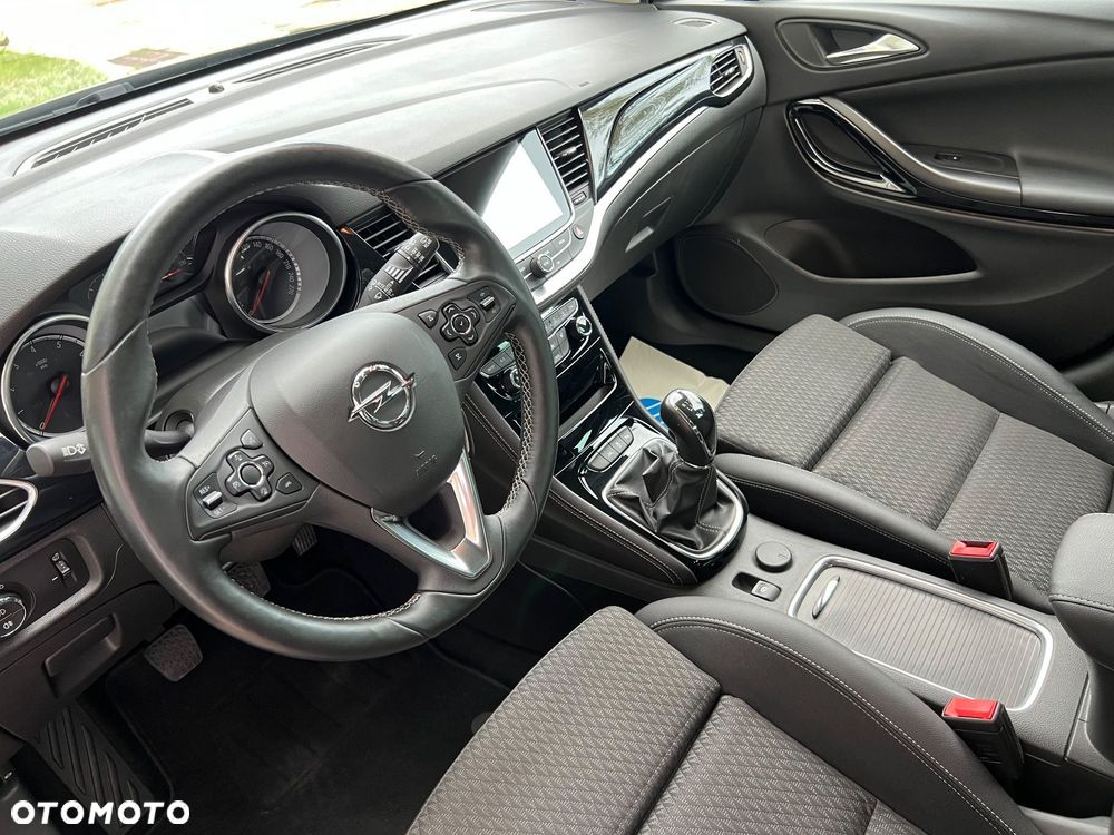 Opel Astra 1.4 Turbo Innovation - 23
