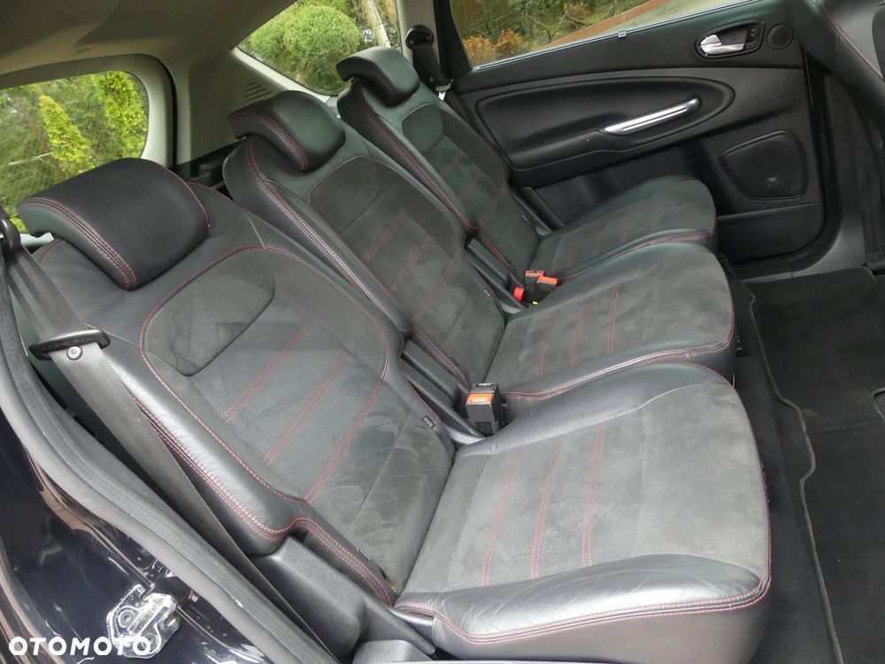 Ford S-Max 2.0 TDCi DPF Trend - 28