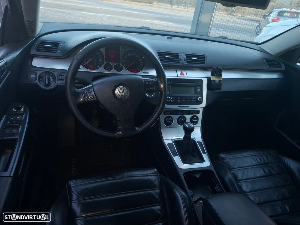 VW Passat Variant 2.0 TDi Highline - 7